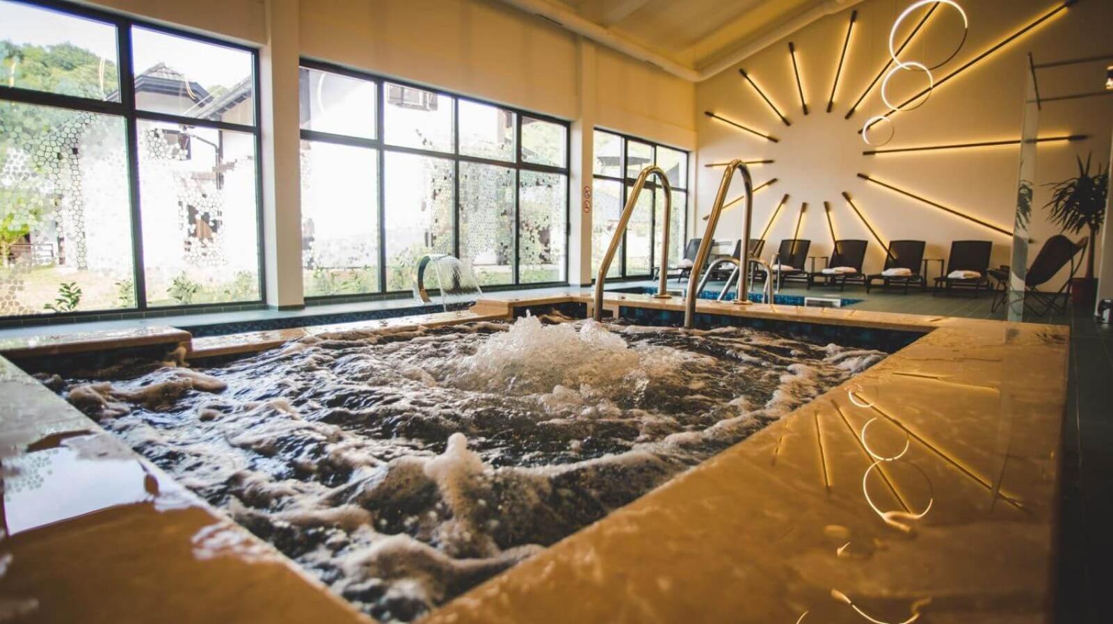 Turisticko Naselje Natura Art-Hotel Opal Art Lohovo Zewnętrze zdjęcie
