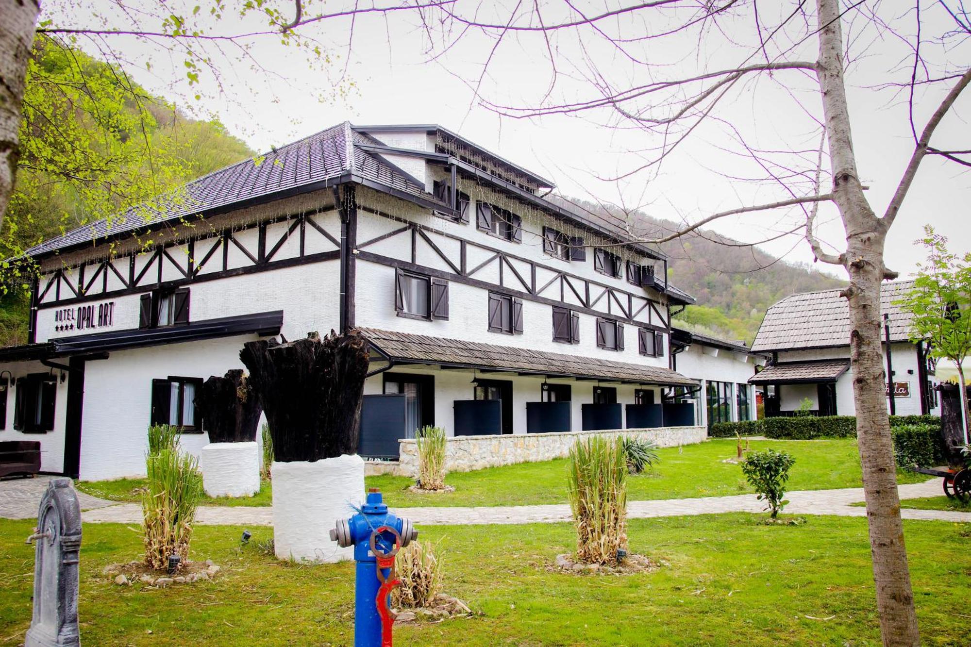 Turisticko Naselje Natura Art-Hotel Opal Art Lohovo Zewnętrze zdjęcie